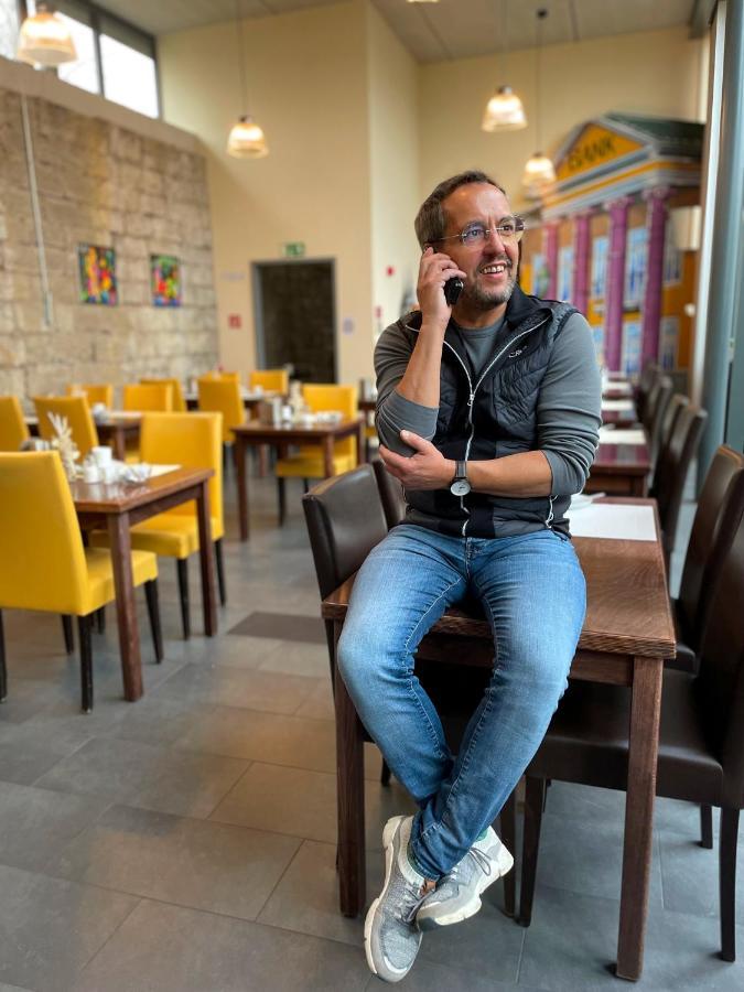 Fronveste Das Alte Knasthaus Meiningen Bagian luar foto