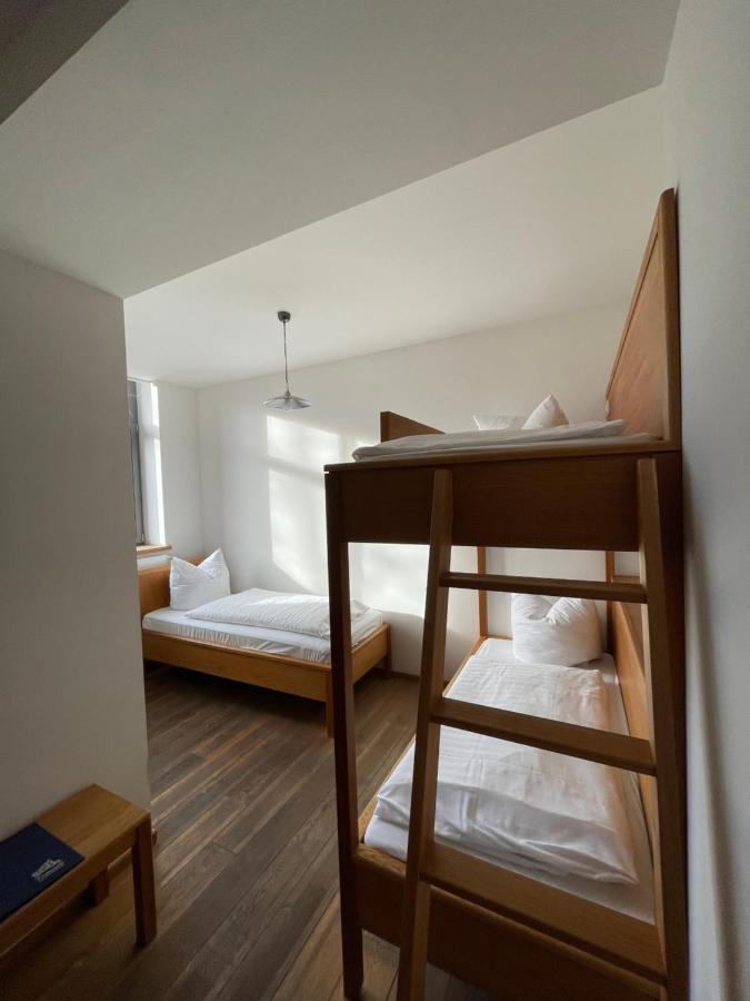Fronveste Das Alte Knasthaus Meiningen Bagian luar foto